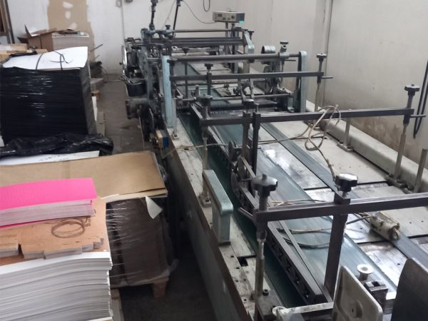 Unknown folder gluer